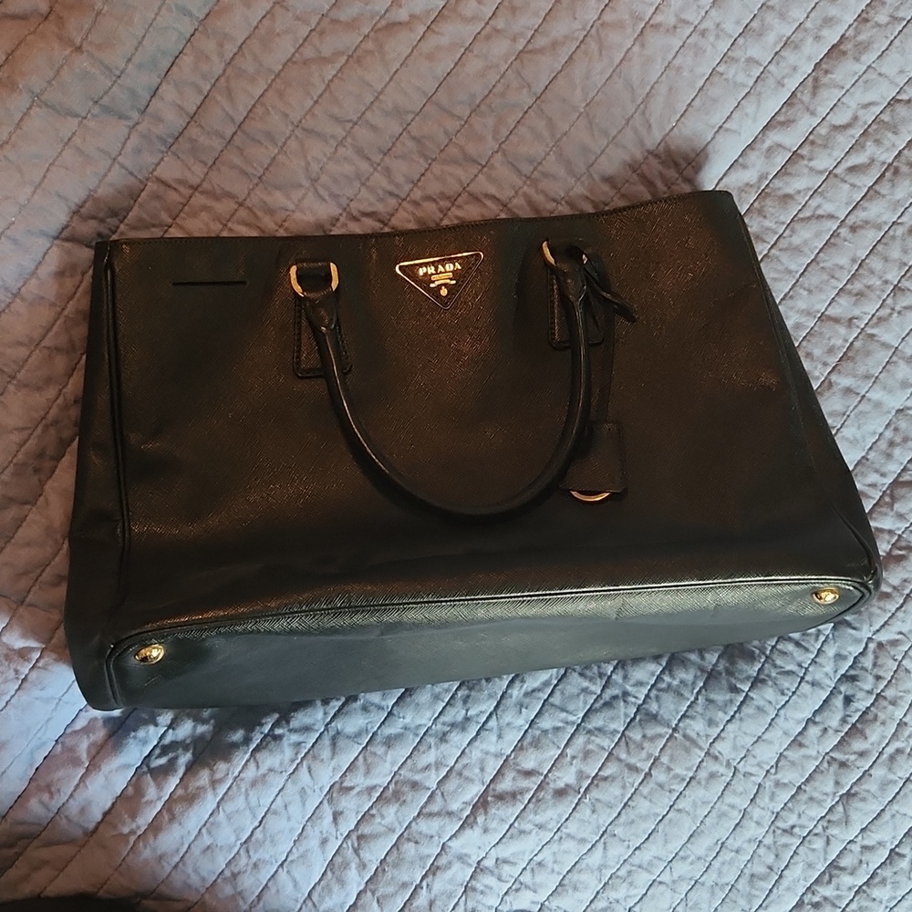 Prada Vitello Phenix, Inchiostro (black) Tote